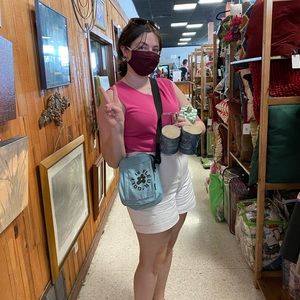 Meet your Posher, Michaela